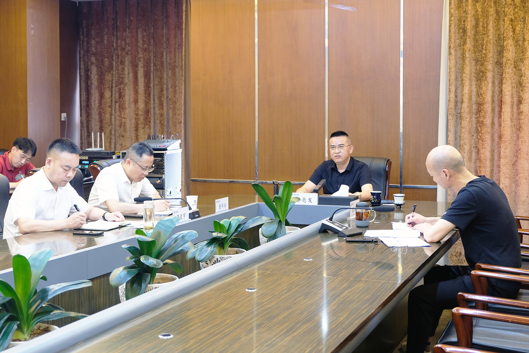 ȫ���ԡ��������ڲ�888����Ϊ���ٷ���վ��ҵ�ٿ���������ר���