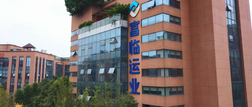 ������ί����ǡ��ݳ����񻪽Ӽ��ڲ�888����Ϊ���ٷ���վ��ҵ��ί��ǡ���˾��������һ�У�����������̽�ֹ�ҵͶ������