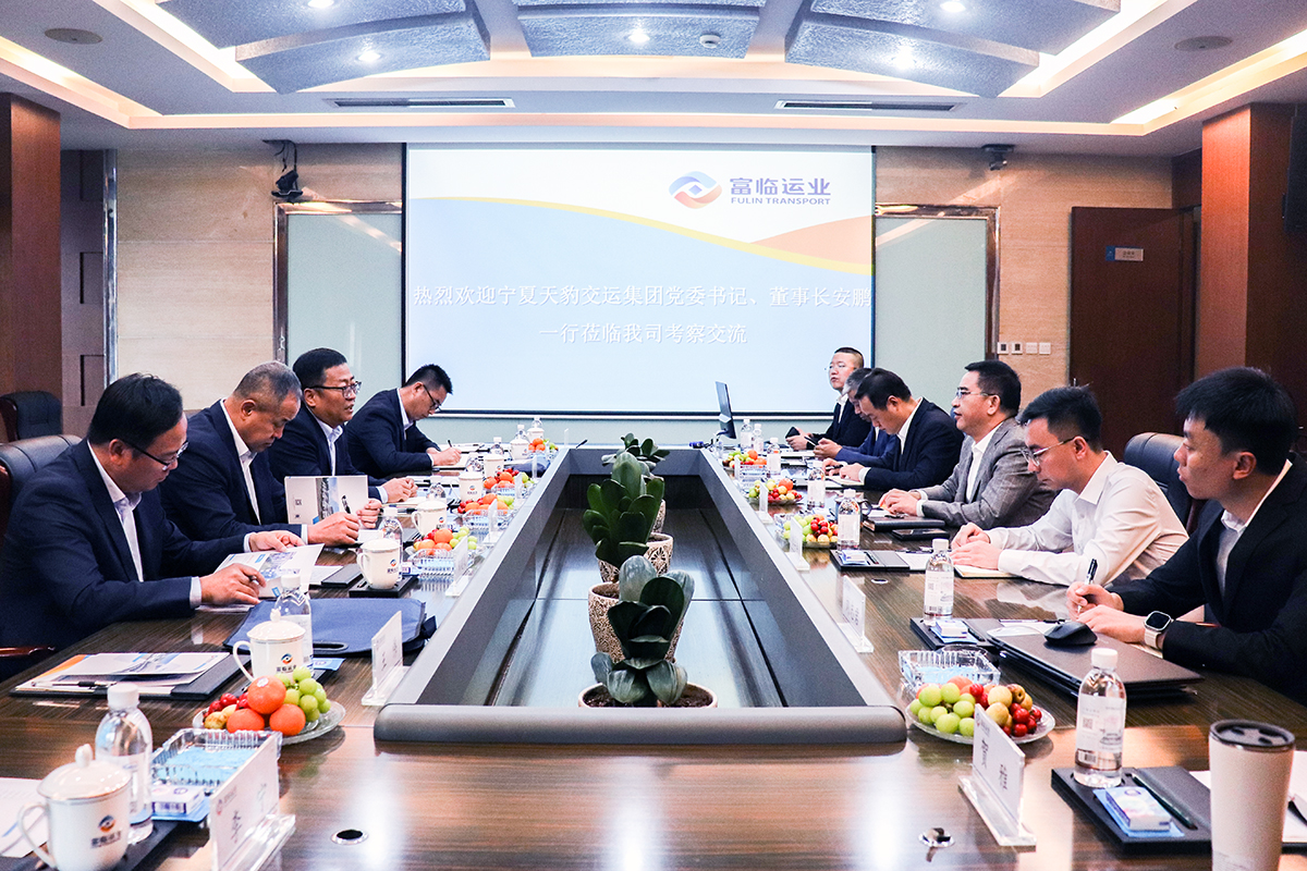 �����챪�ڲ�888����Ϊ���ٷ���վ��ί��ǡ����³�����˾������һ�е��ڲ�888����Ϊ���ٷ���վ��ҵ������̸