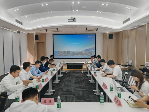 �ڲ�888����Ϊ���ٷ���վ��ҵ���Ϻ��������ȵظ���ҵ�����ҵ���콻��