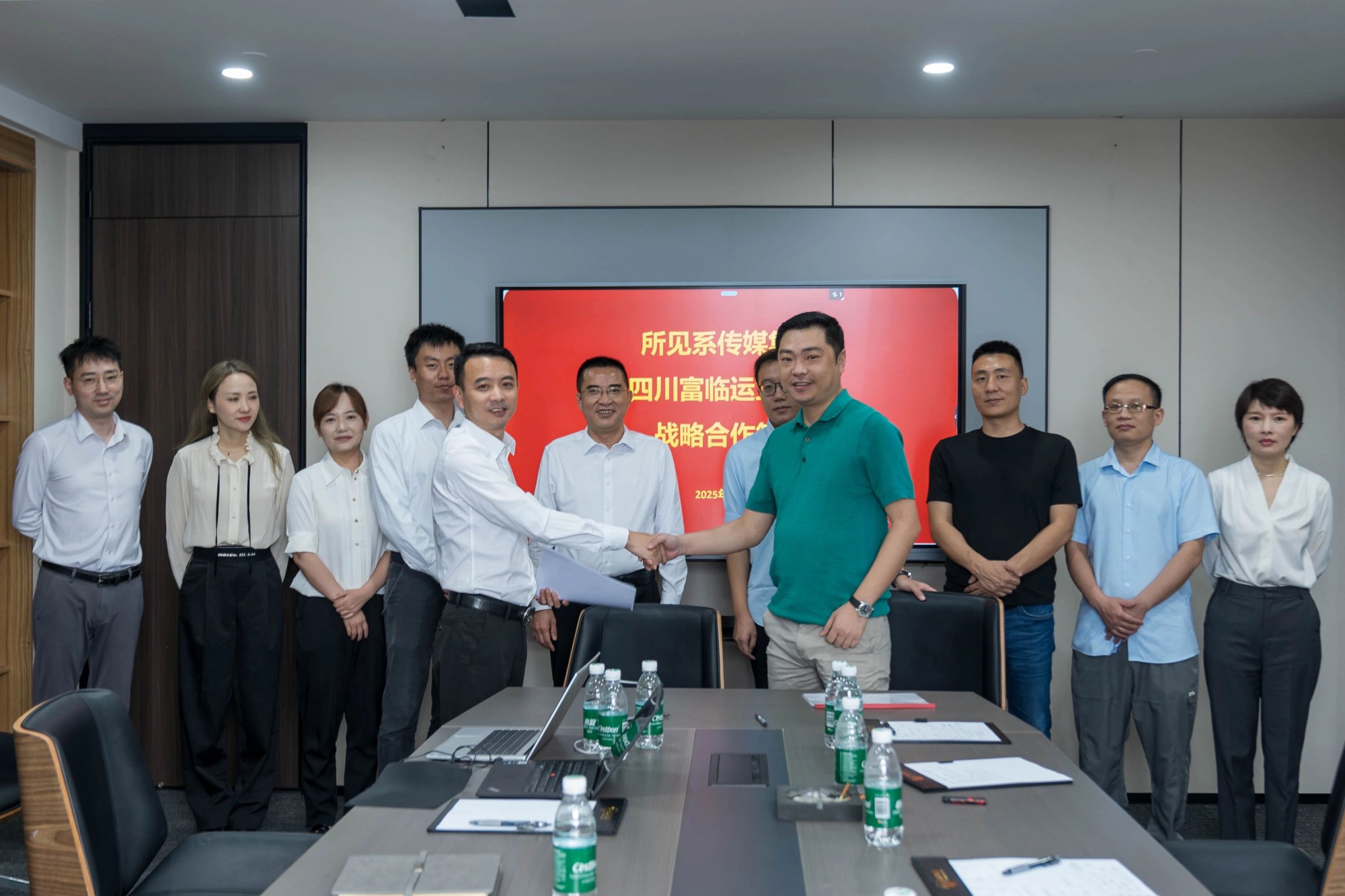 a1816e6dc261c21c9bc805c2bbf7aedb a1816e6dc261c21c9bc805c2bbf7aedb